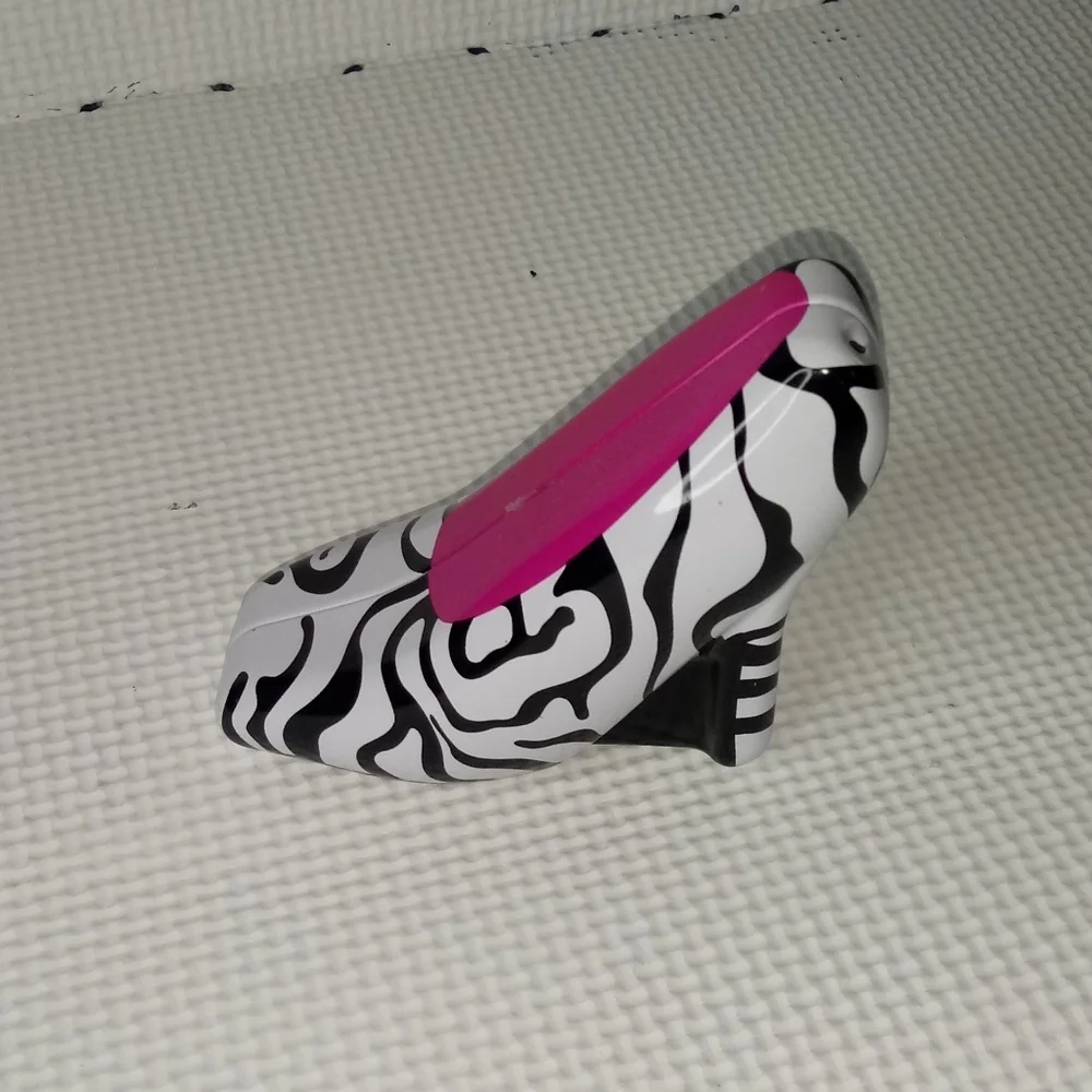 Zebra print with paint miniature high heel ornament